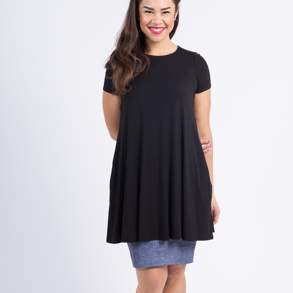 Swing Tunic Black Cap Sleeve